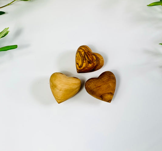 Olive Wood Heart Charm, Handmade Natural Grain Wooden Heart, Rustic Keepsake Gift, Small Boho Ornament